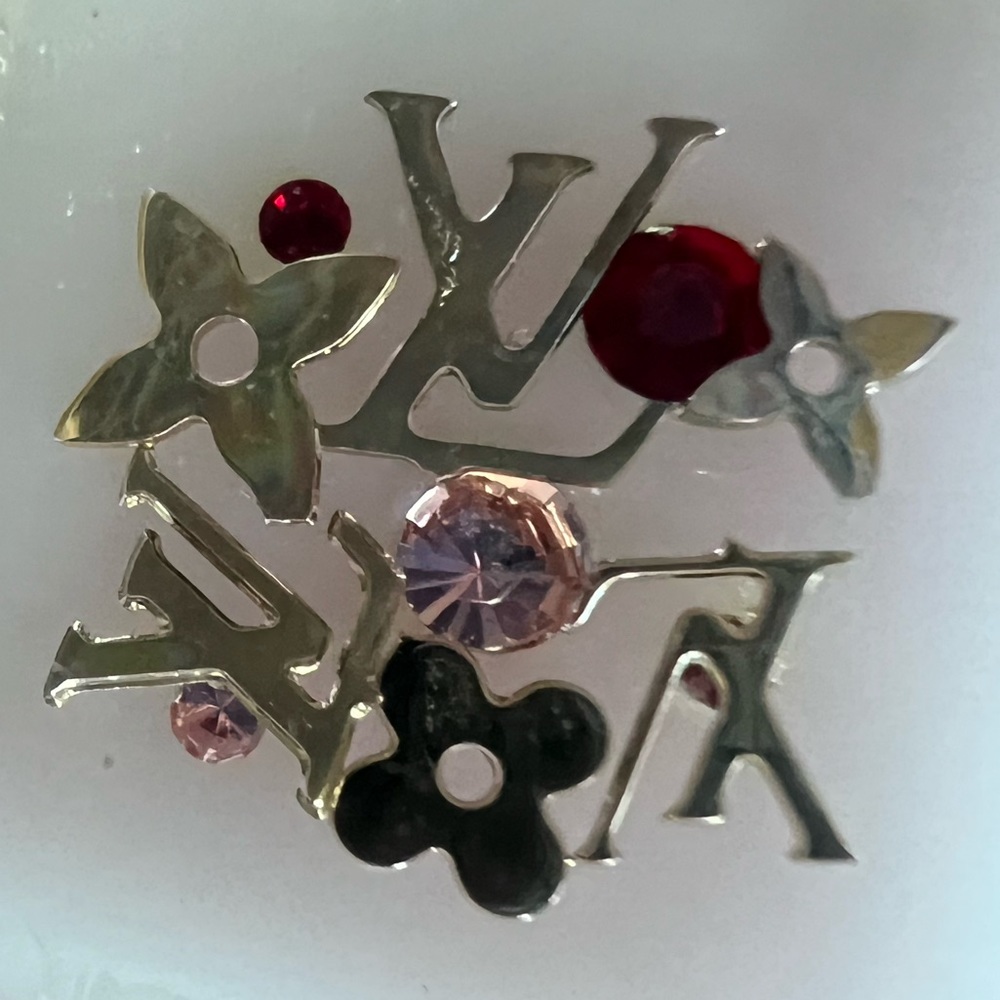 Louis Vuitton Hair Tie - Picture 5 of 8